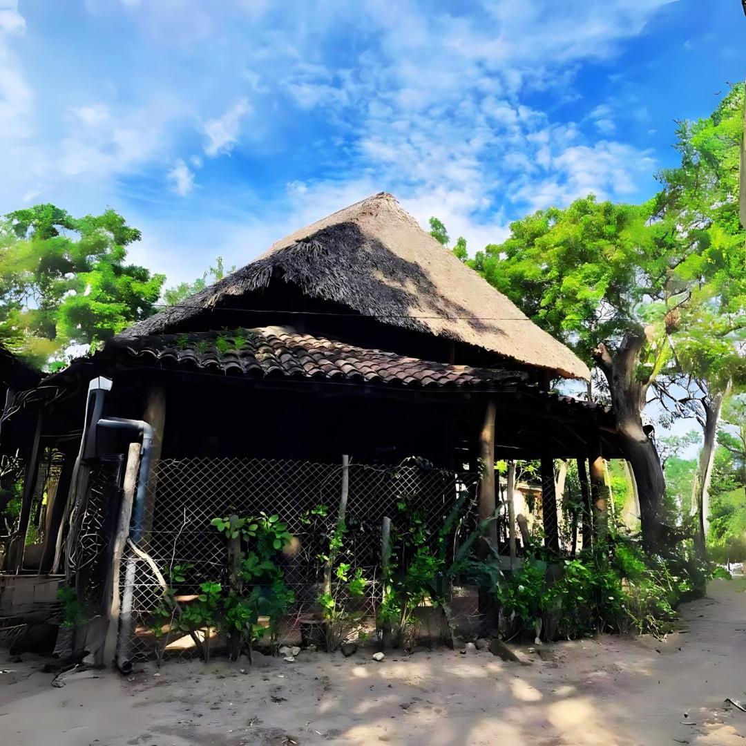 Las Chelitas Popoyo Beach Club Exterior photo